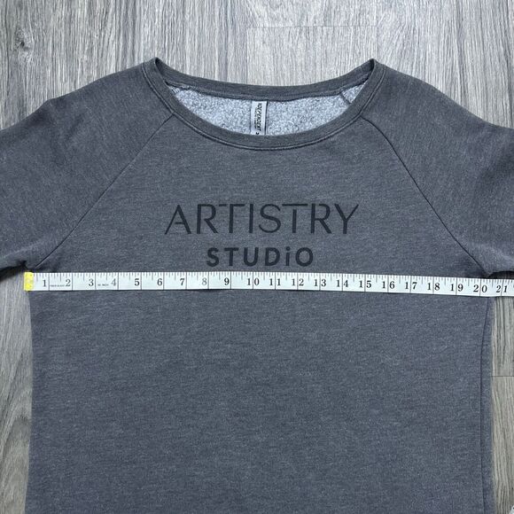 Artistry Studio Curved Hem Long Sleeve Crewneck Sweatshirt Size Medium Dark Gray - Picture 2 of 4